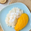 Sticky Rice Dessert with Mango
